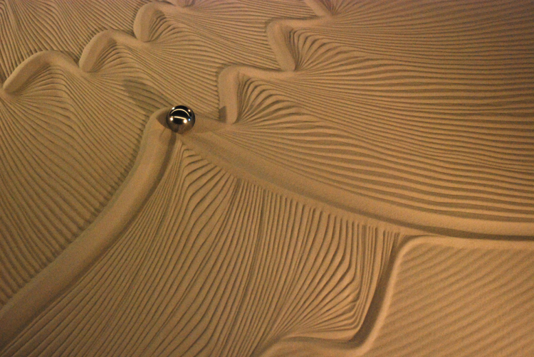 sandpatternclose