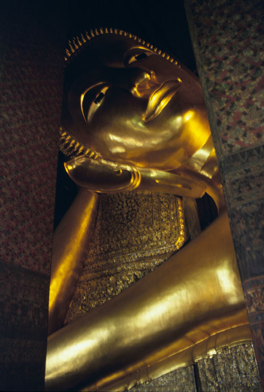 09reclining_Buddha